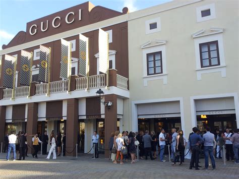 factory outlet gucci italy|is the gucci outlet cheaper.